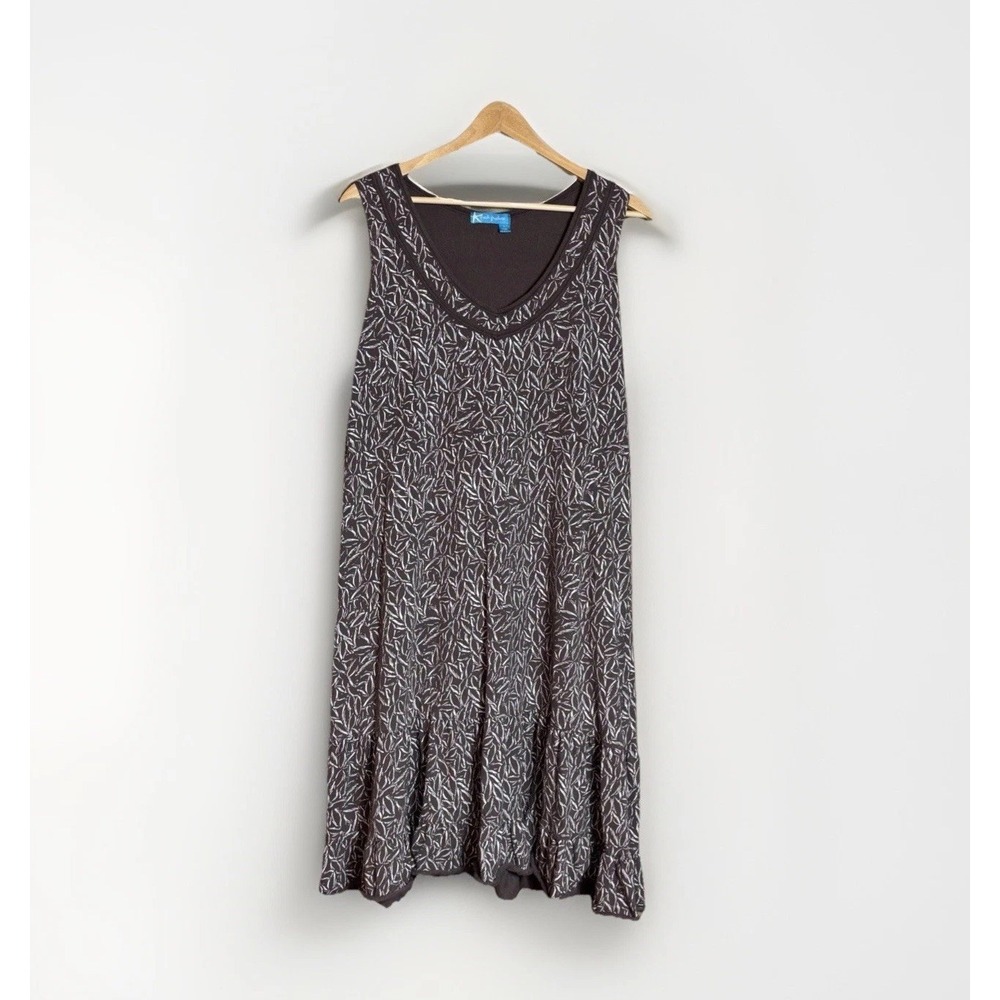 Fresh Produce Sleeveless V-Neck Casual Tiered Dress Size L Brown Leaf Pattern